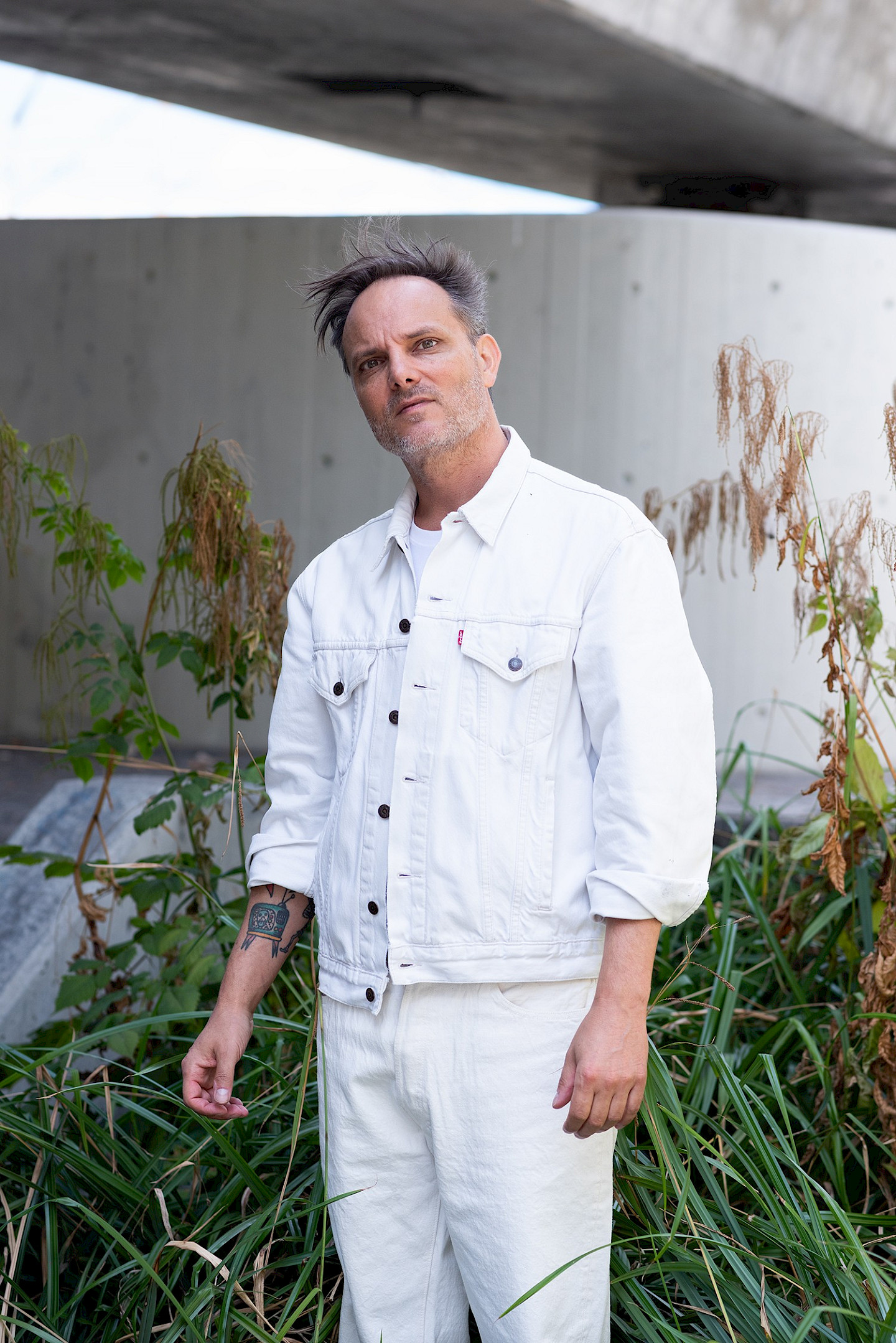 Dominic Deville - Deadline